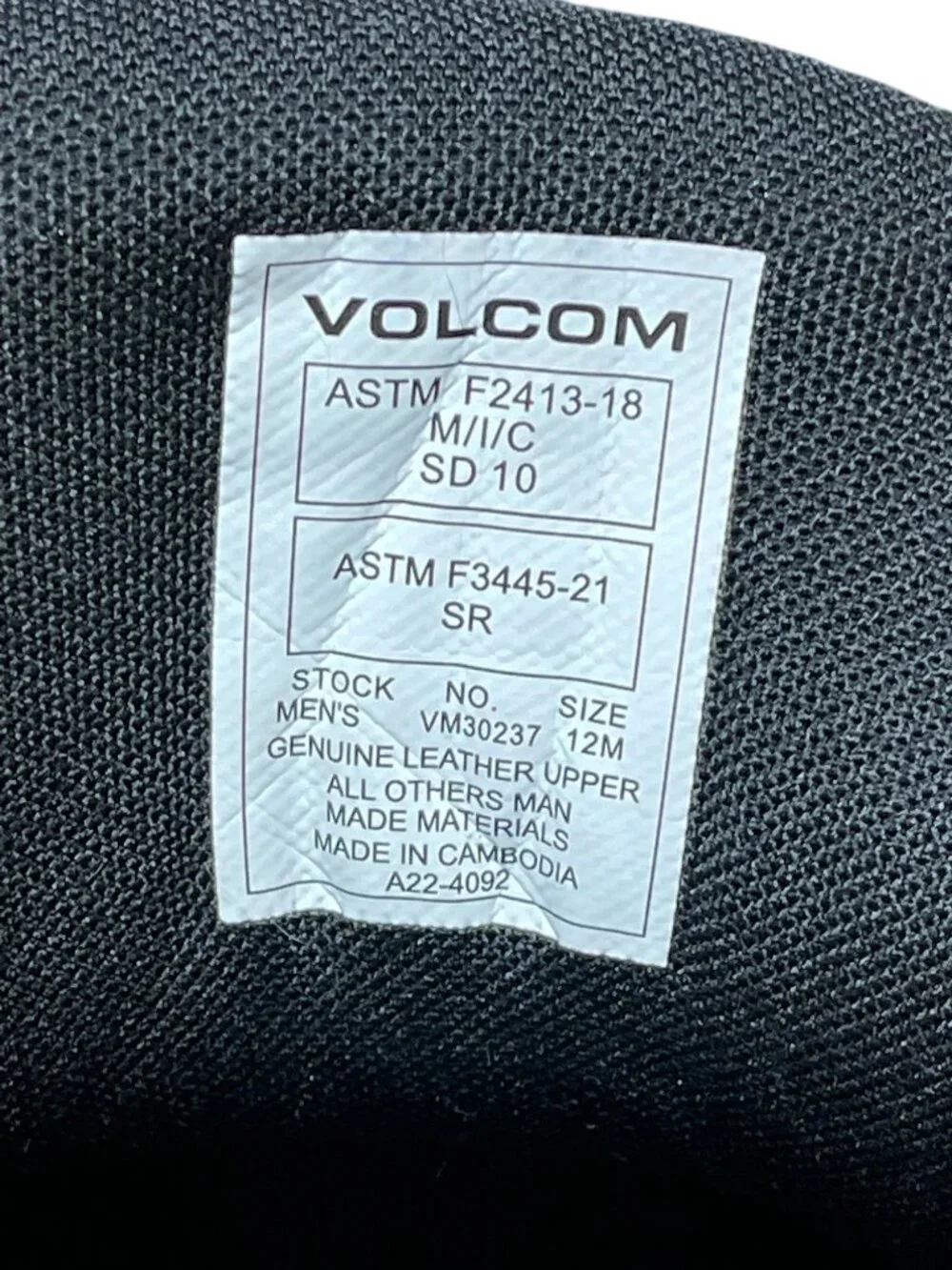 Volcom Mens Size 12 Black & Beige High-Top Shoes With Leather Upper